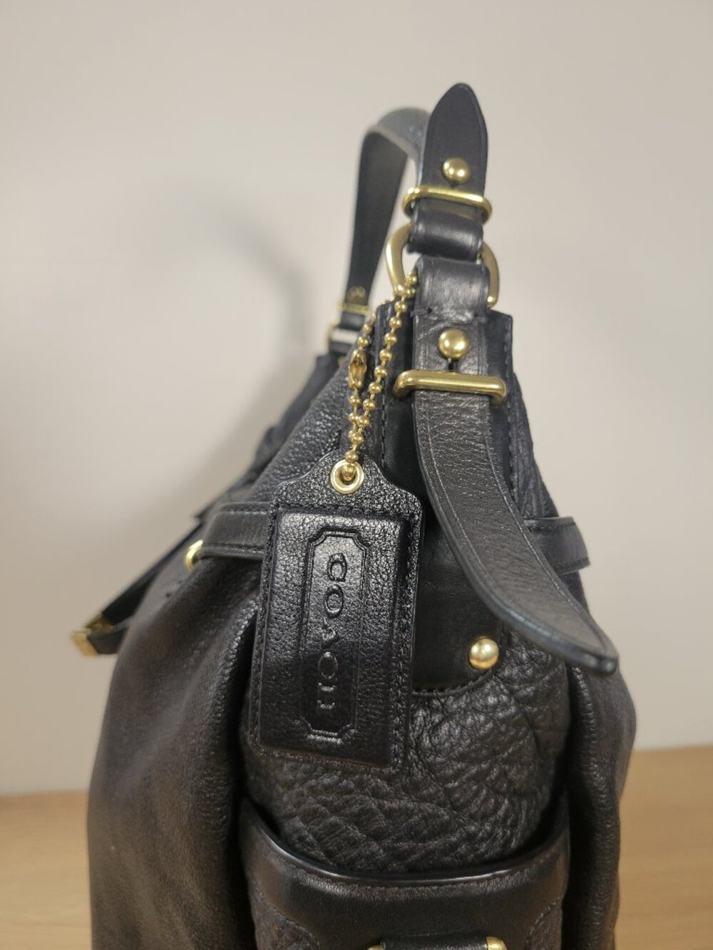 Coach Black Pebbled Leather Shoulder Bag | Gold Hardware | Classic Hobo Style - Picture 4 of 14